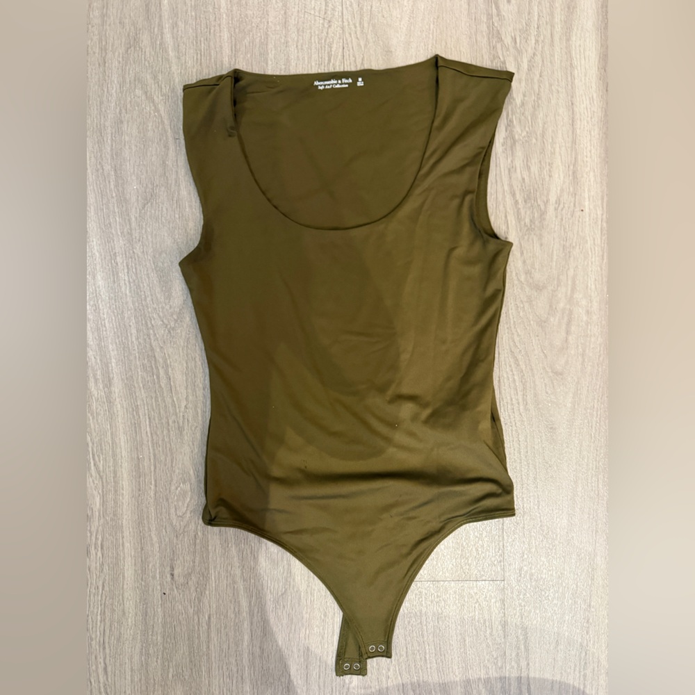 Abercrombie & Fitch Green Sleeveless Bodysuit